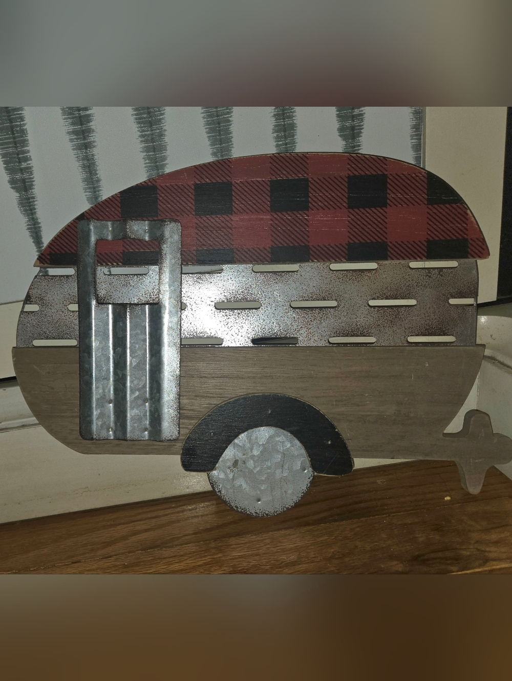 Rustic Camper Wall Art  Farmhouse / Cabin Decor